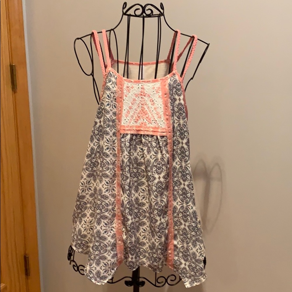 Xhilaration Tank Top